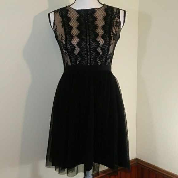 Xhilaration Dresses & Skirts - Lace/Tulle Mini Dress XS